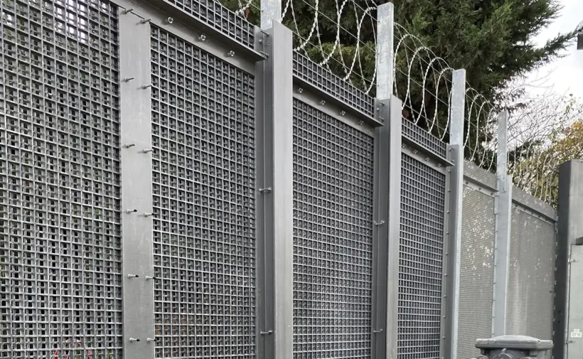 GRP screening made from d2 Dura Grating